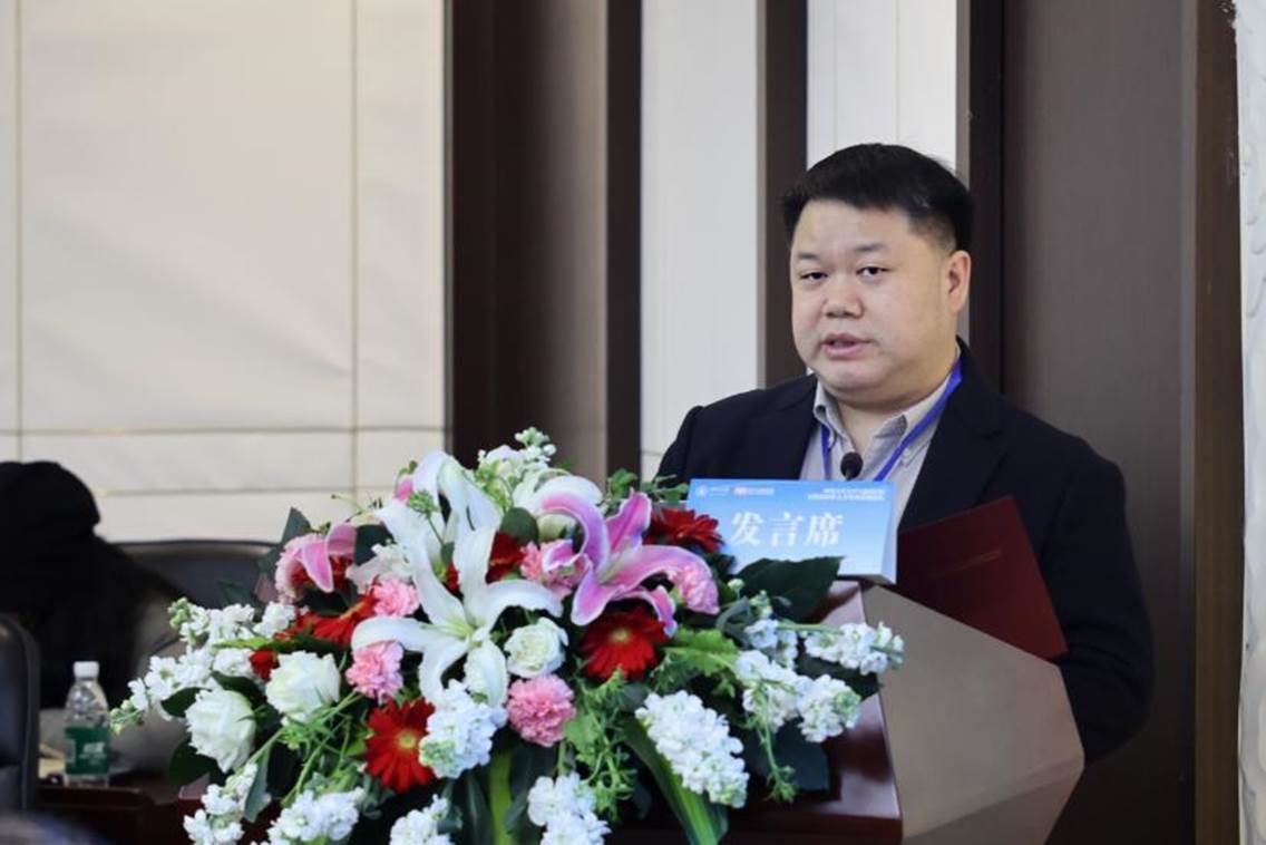 缃楅弓鏁欐巿-1